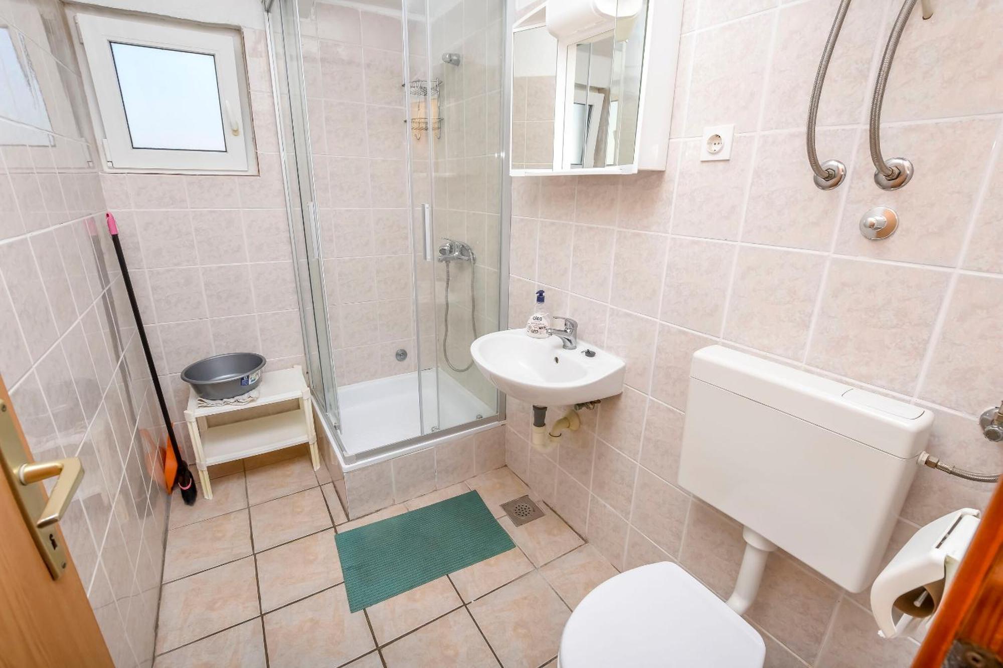 Apartments Karleusa 로고즈니차 외부 사진