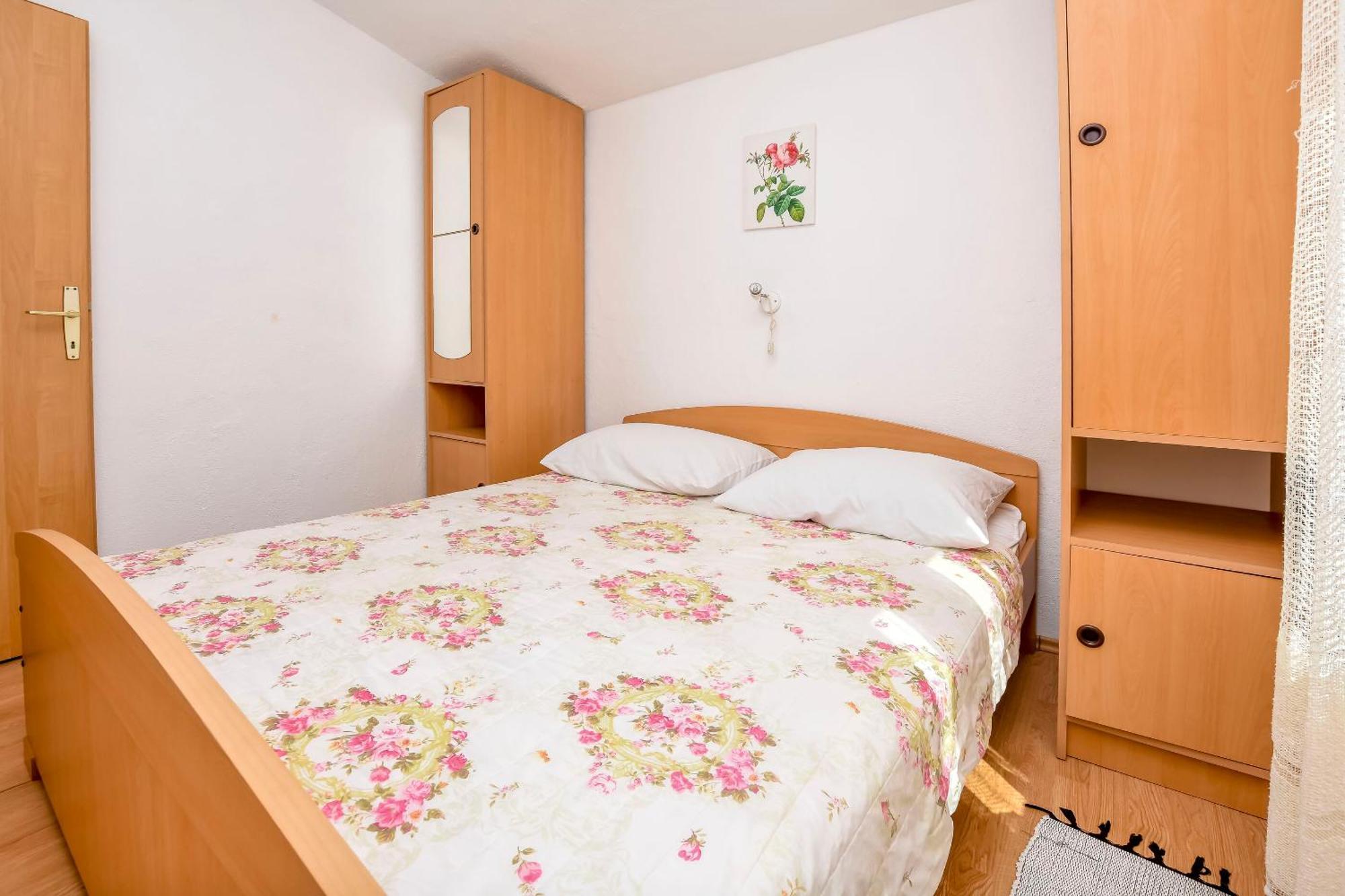 Apartments Karleusa 로고즈니차 외부 사진