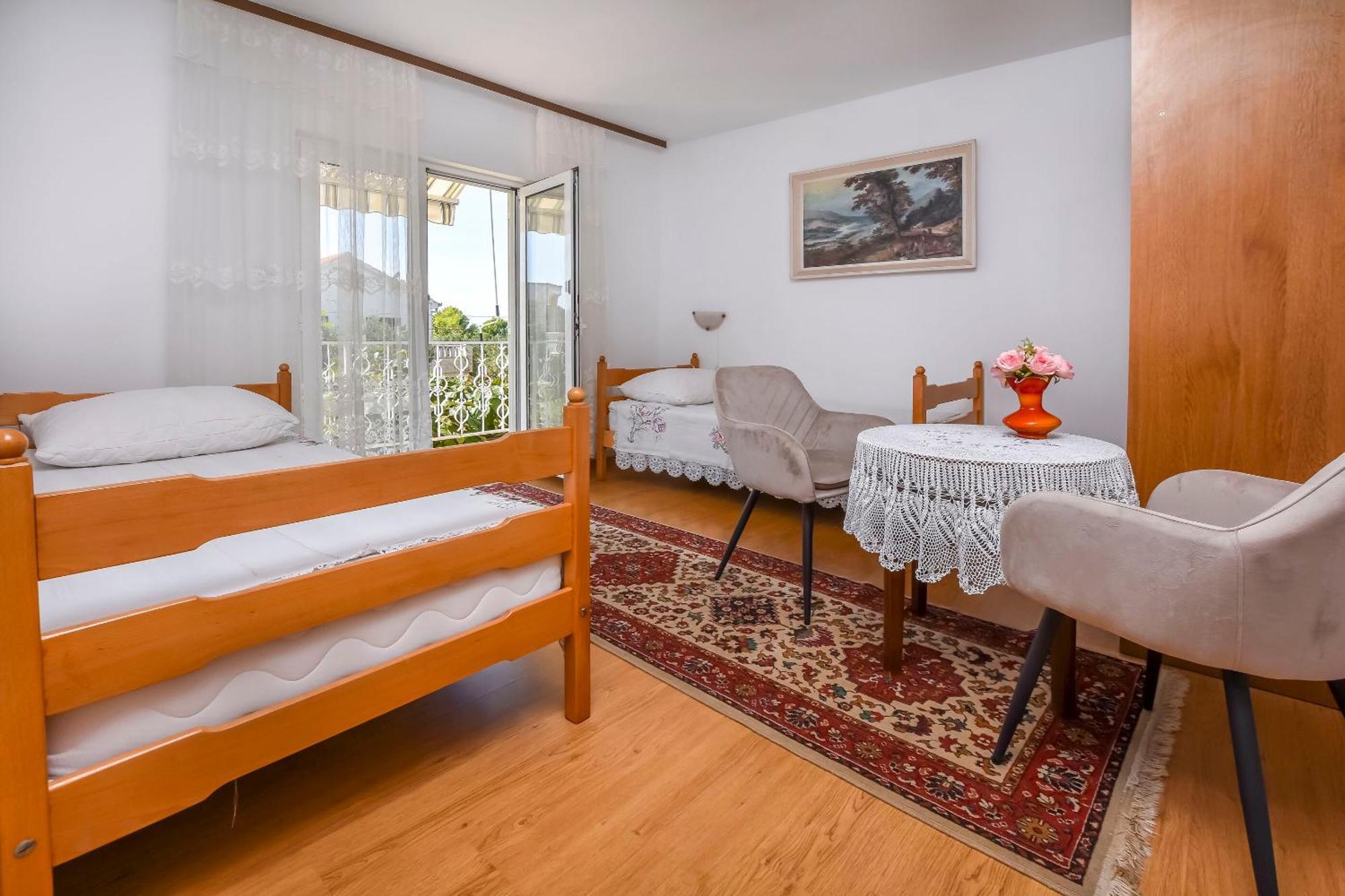 Apartments Karleusa 로고즈니차 외부 사진